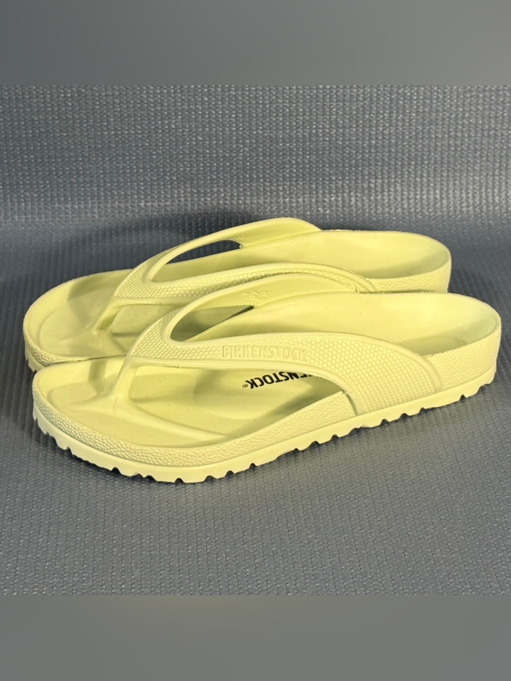 Birkenstock Honolulu Popcorn EVA Flip Flop Sandals Women’s Size 6 US 37 EU